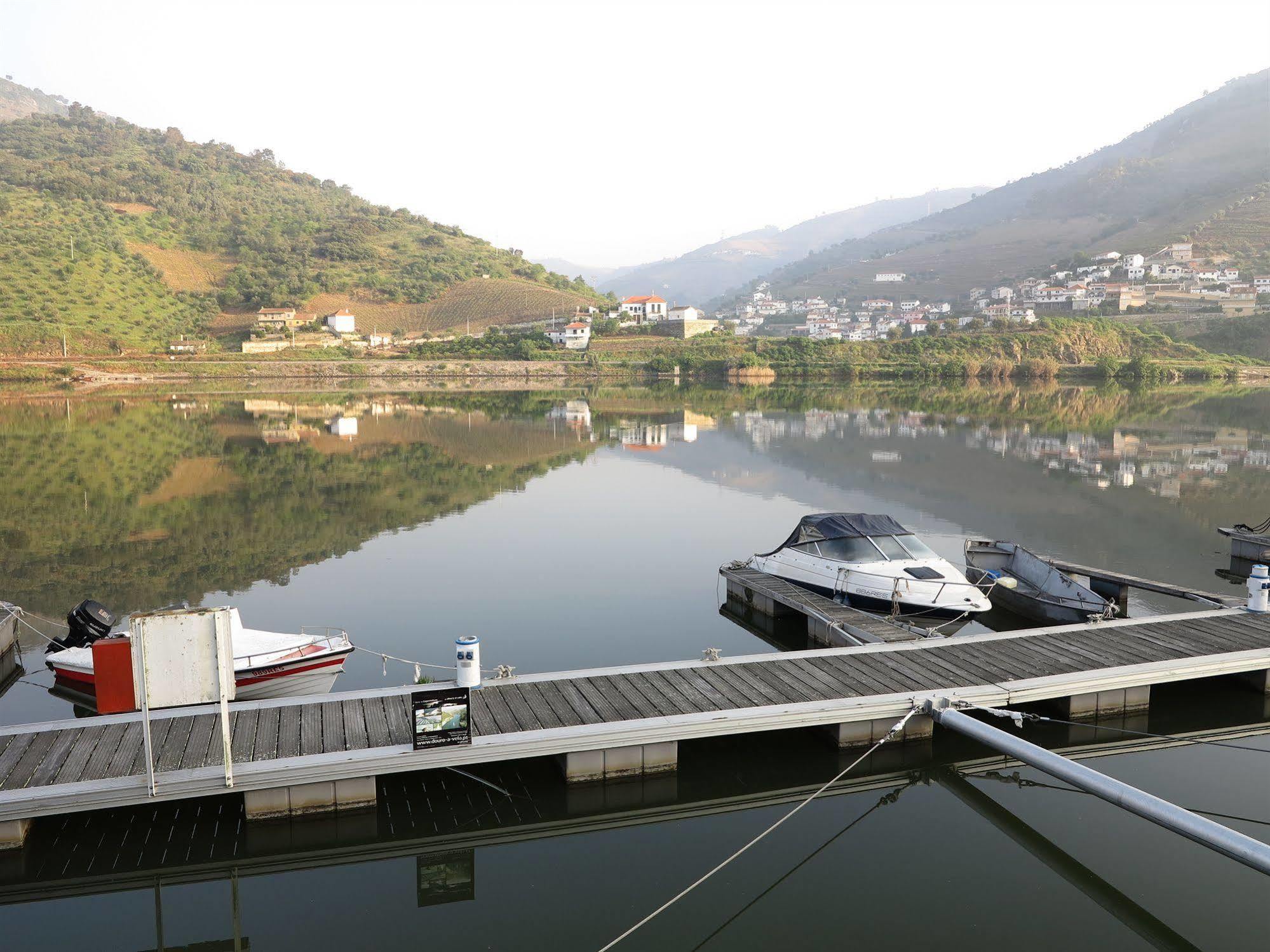 Hotel Folgosa Douro Армамар Экстерьер фото